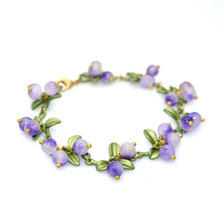 Qingdao Wholesale Vintage French Forest Plants Cranberry Baroque Pearl Stone Handwoven Bracelet for Women