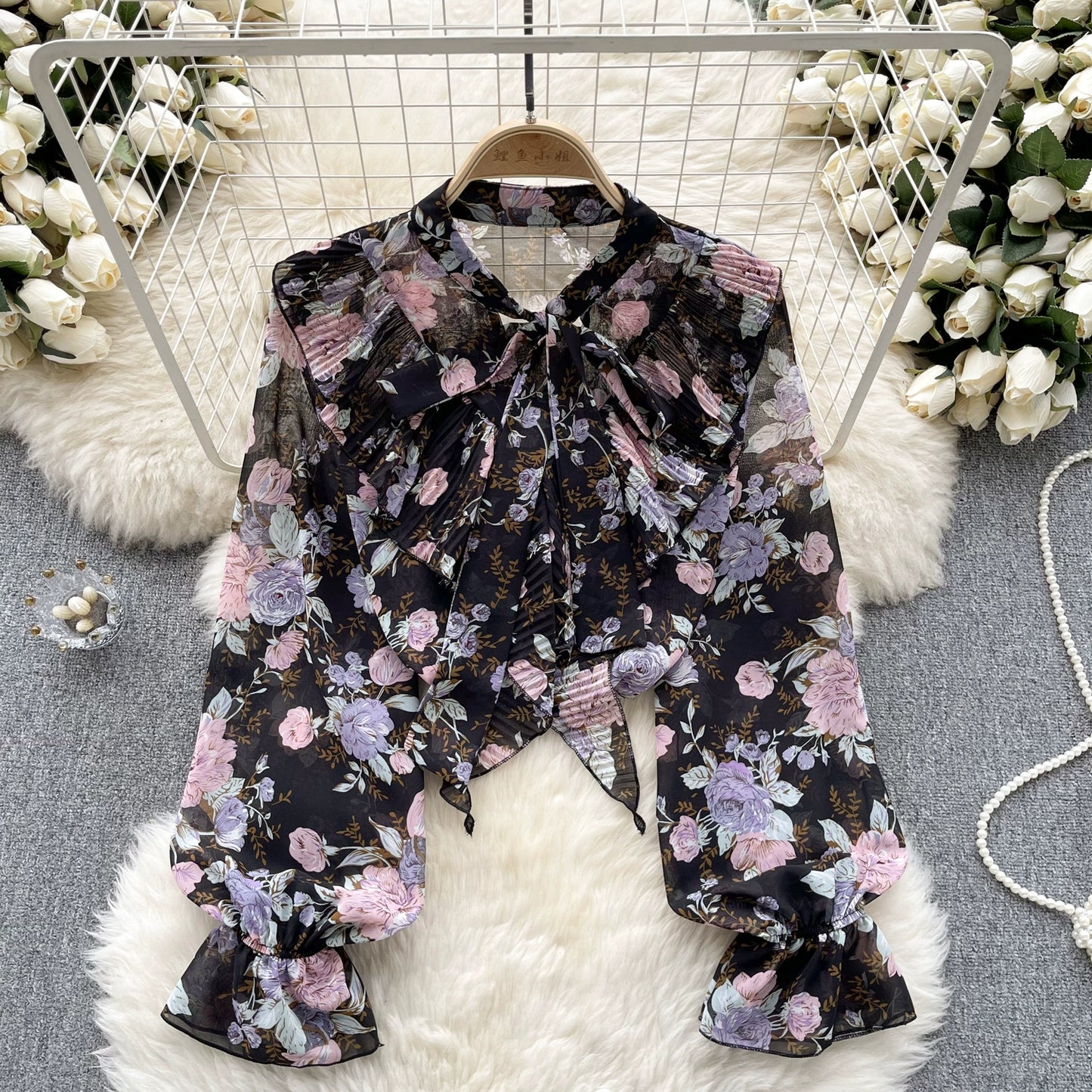 Chiffon shirt female sweet bow tie collar heavy work pleated ruffled Slim versatile French bubble sleeve blouse