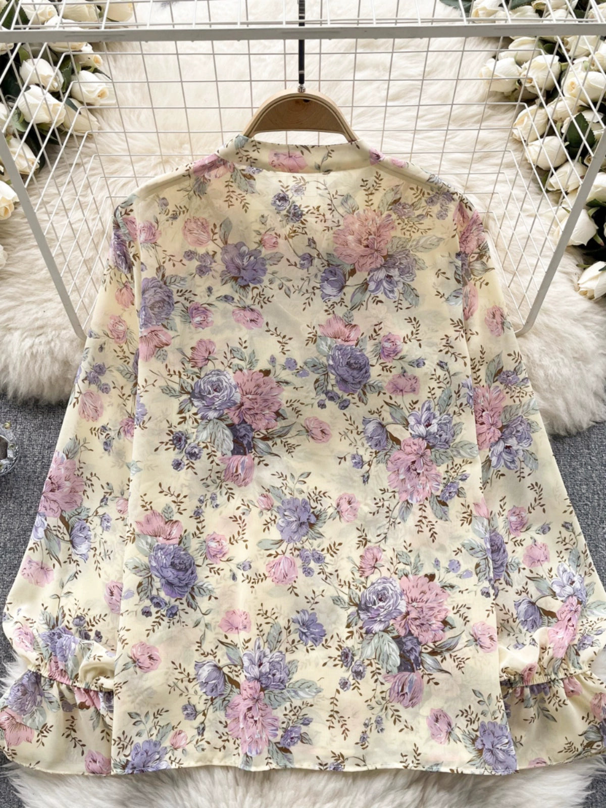 Chiffon shirt female sweet bow tie collar heavy work pleated ruffled Slim versatile French bubble sleeve blouse