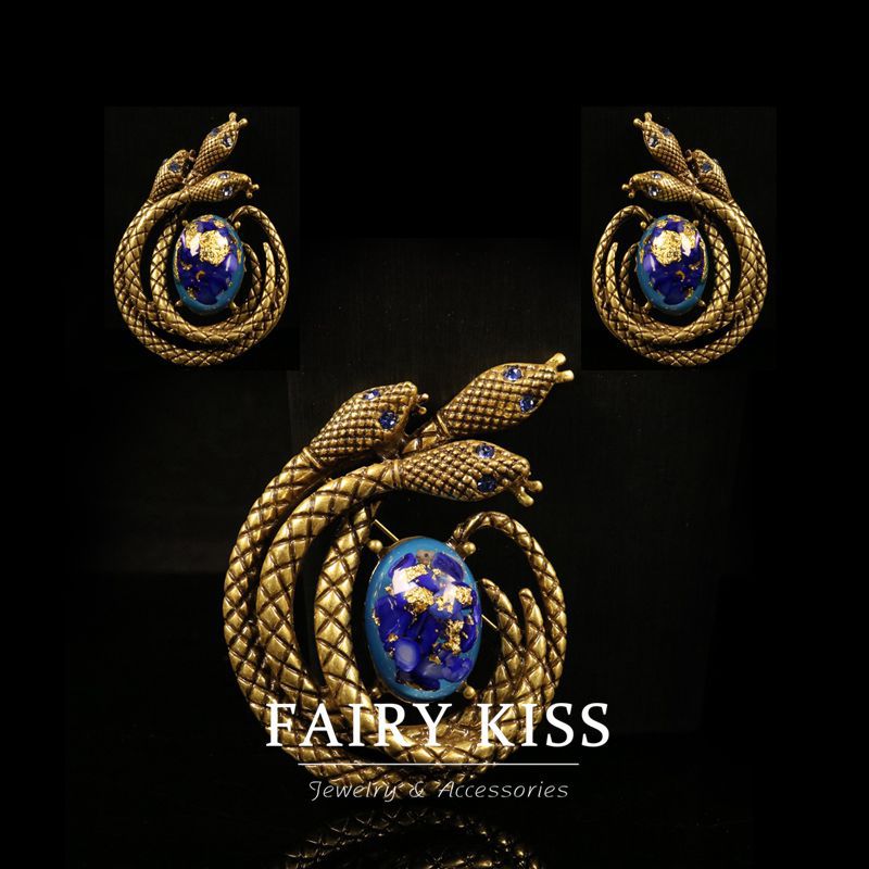 vintage antique jewelry jewelry brooch earrings light luxury retro personality design senior sense of set