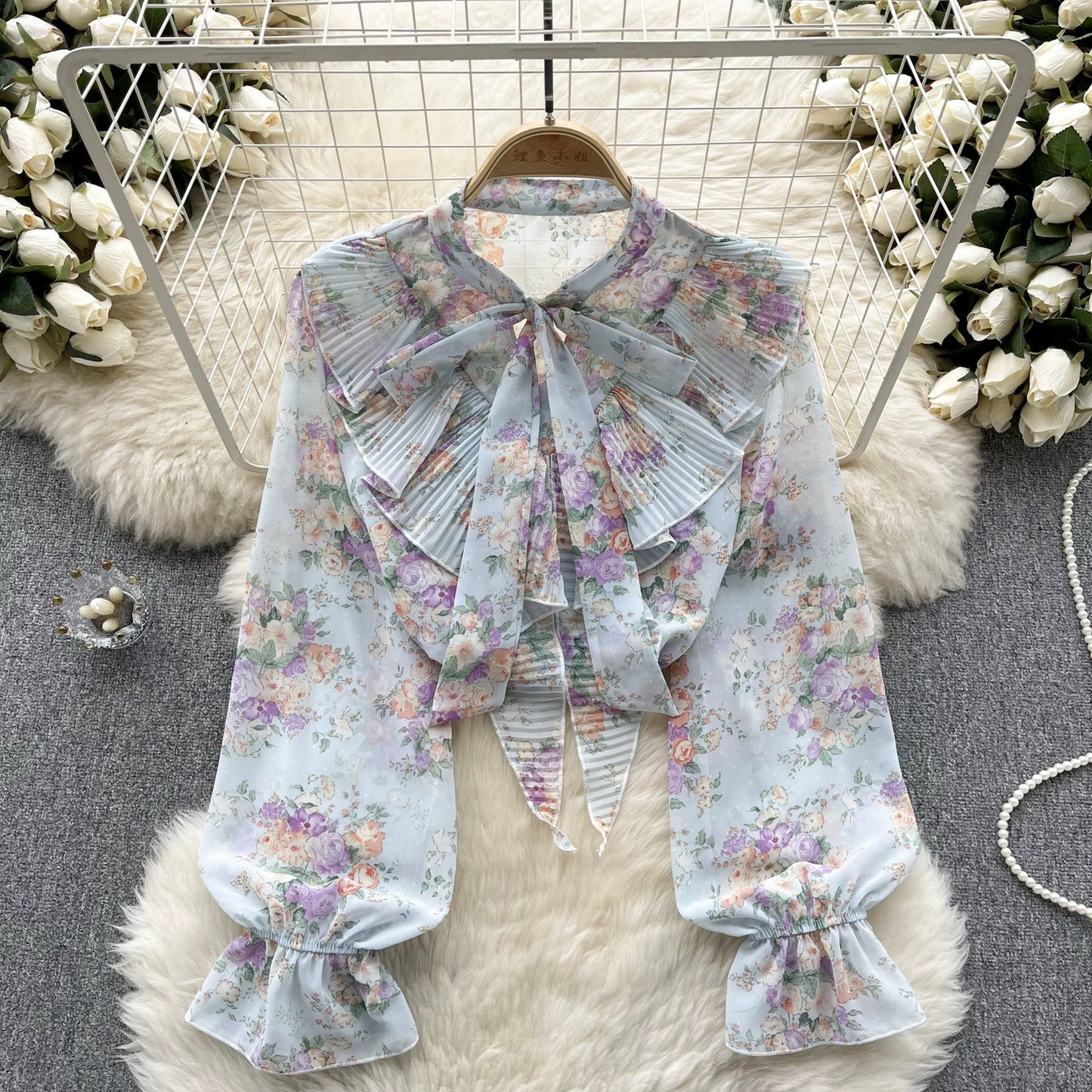 Chiffon shirt female sweet bow tie collar heavy work pleated ruffled Slim versatile French bubble sleeve blouse