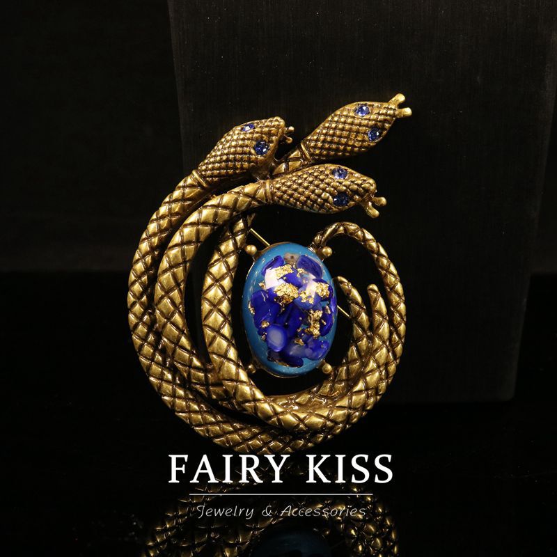 vintage antique jewelry jewelry brooch earrings light luxury retro personality design senior sense of set