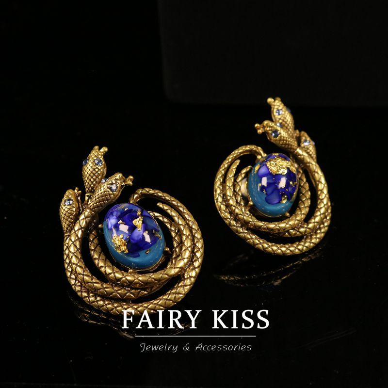 vintage antique jewelry jewelry brooch earrings light luxury retro personality design senior sense of set