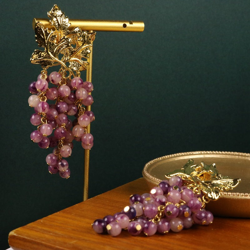 Vintage Chinese antique copper gold-plated earrings purple grape long luxury exquisite hand-beaded personalized earrings