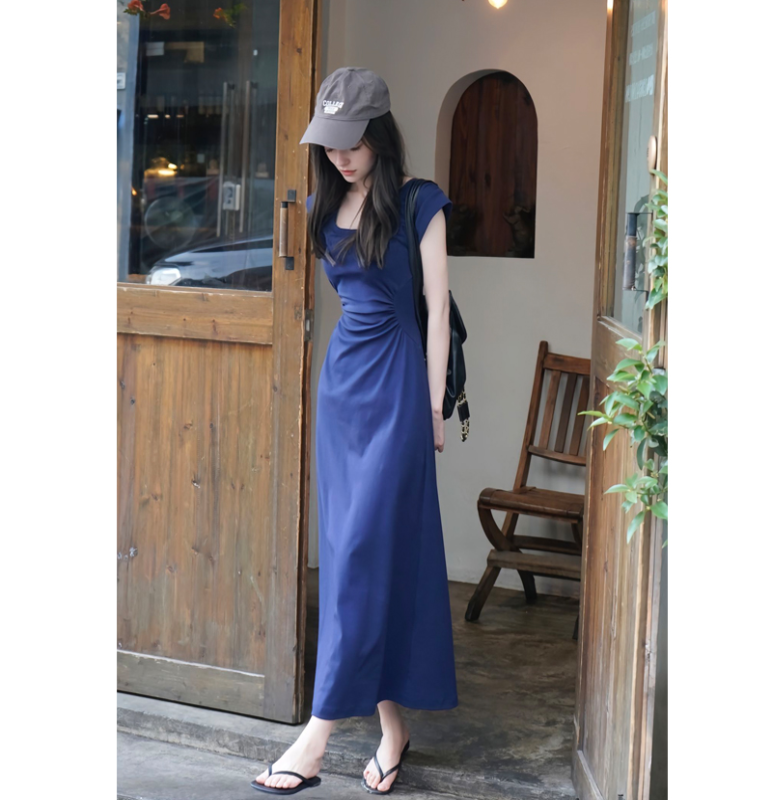 Official picture ~ original spot ~ senior sister Wenwen private dress summer temperament waist sexy design skirt